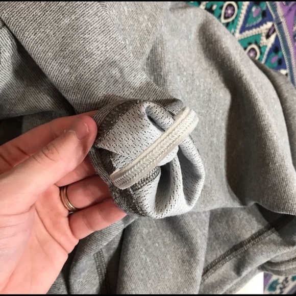 🥳 SOLD🌈: Patagonia Capilene 3 Midweight Zip - Picture 6 of 6